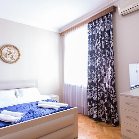 Hotel Cattaleya Batumi Eksteriør billede