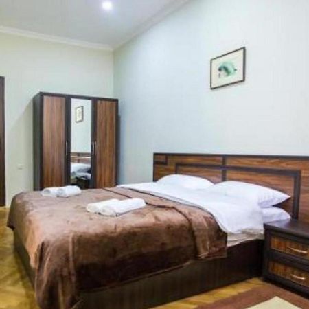 Hotel Cattaleya Batumi Eksteriør billede