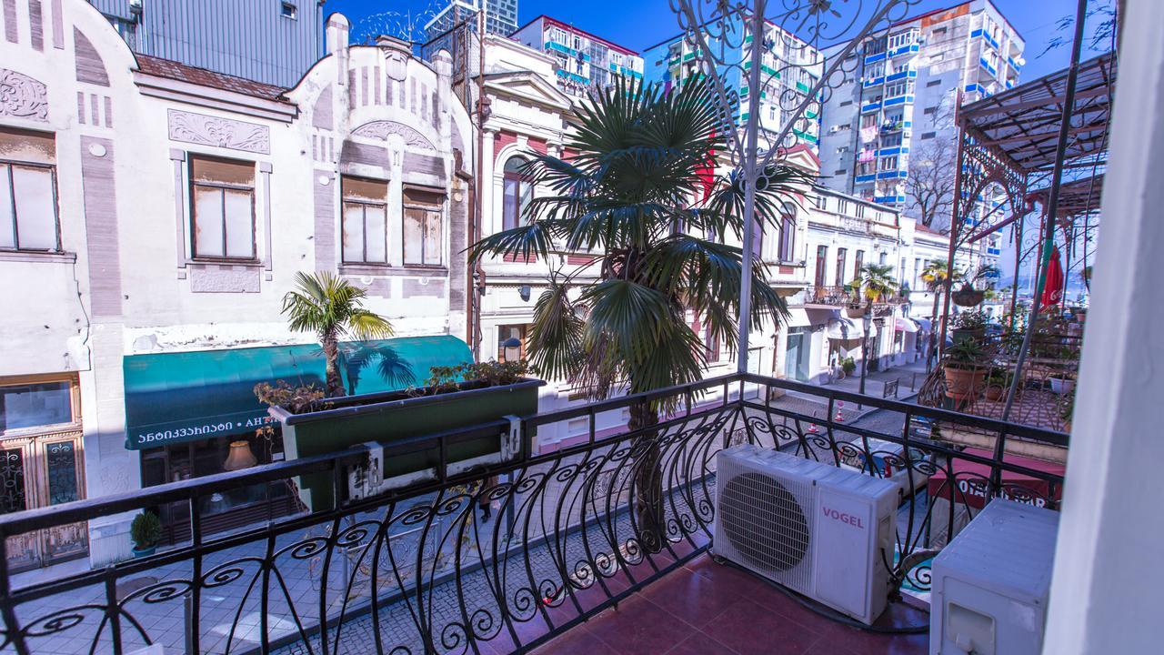Hotel Cattaleya Batumi Eksteriør billede