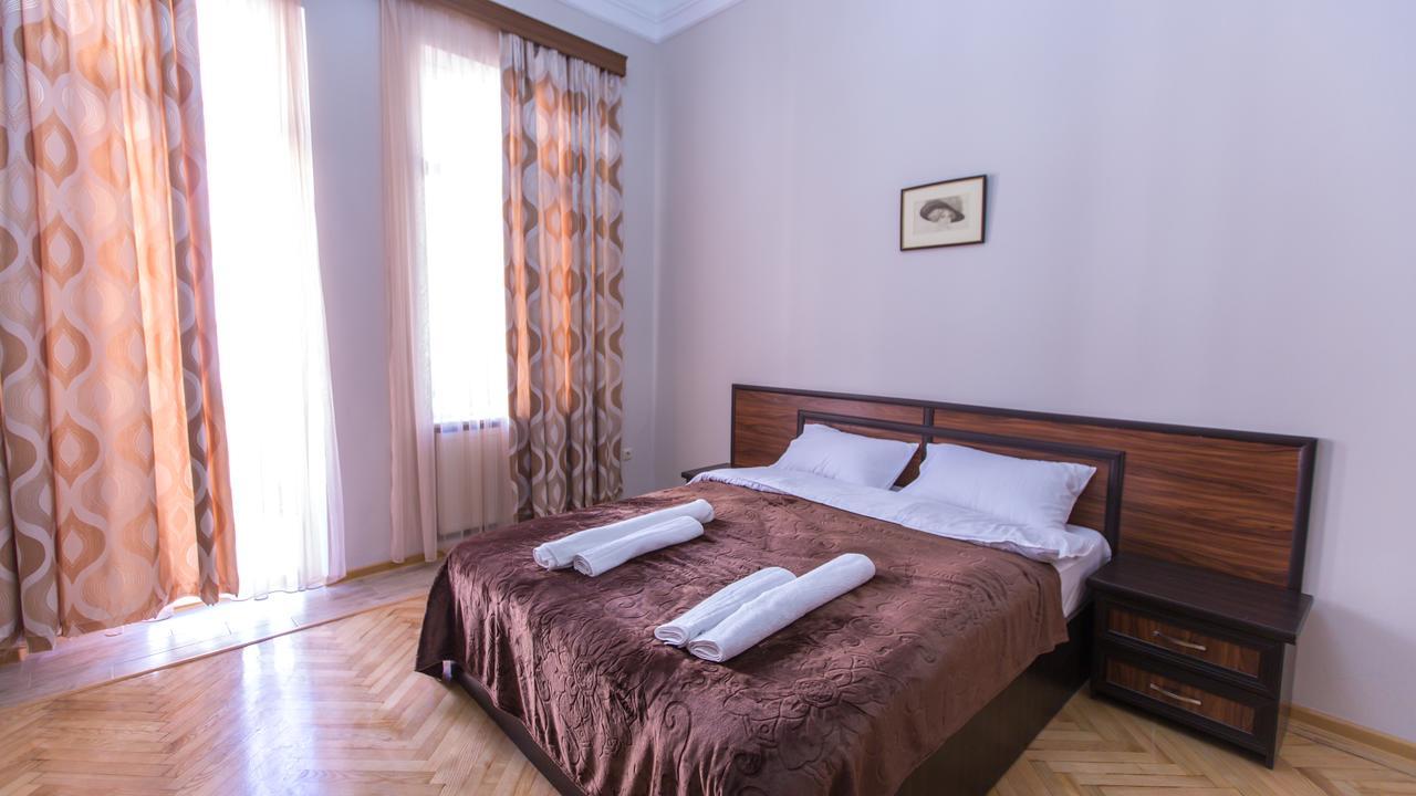 Hotel Cattaleya Batumi Eksteriør billede